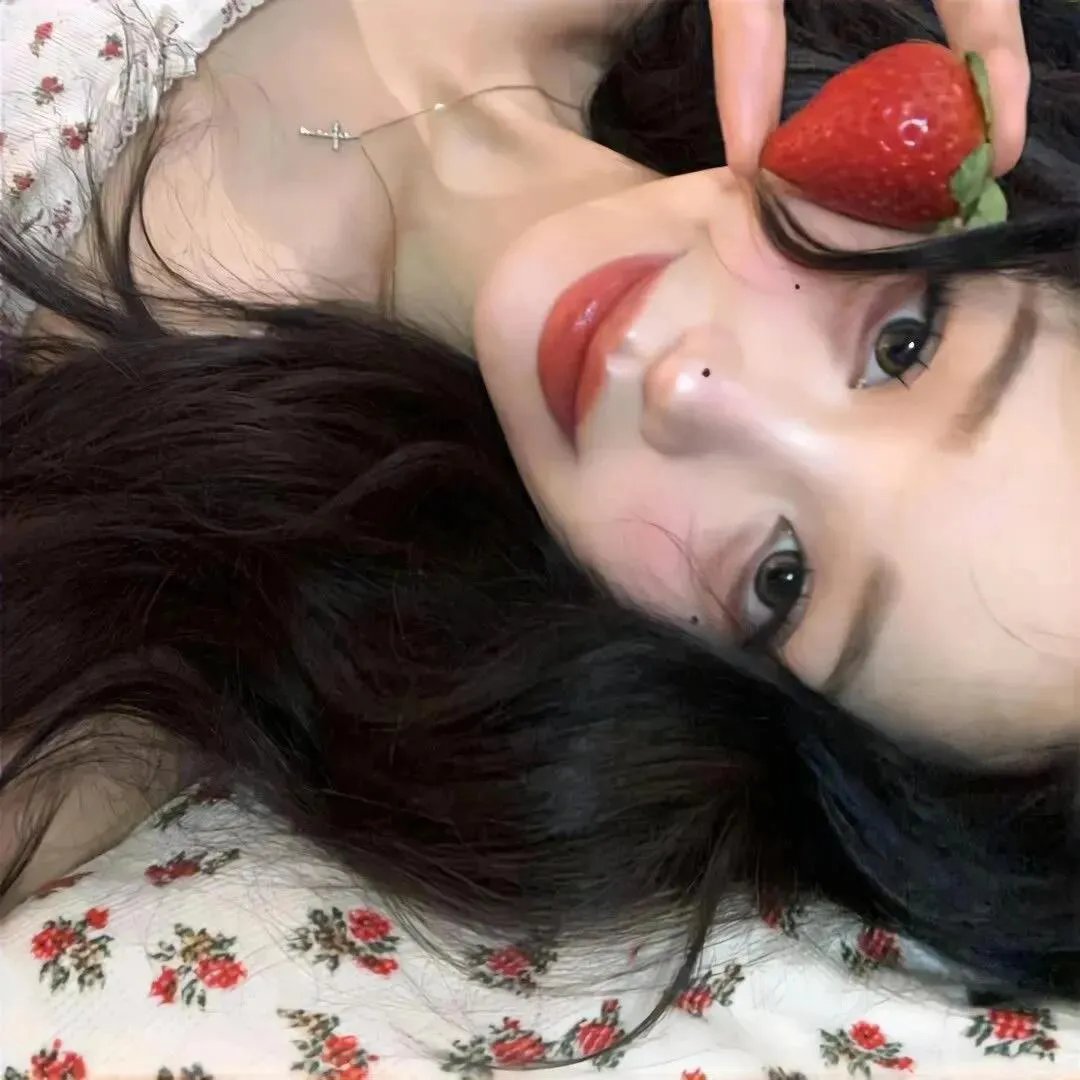 亲吻的人们 封面